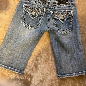 Size 25 Miss Me Jean shorts